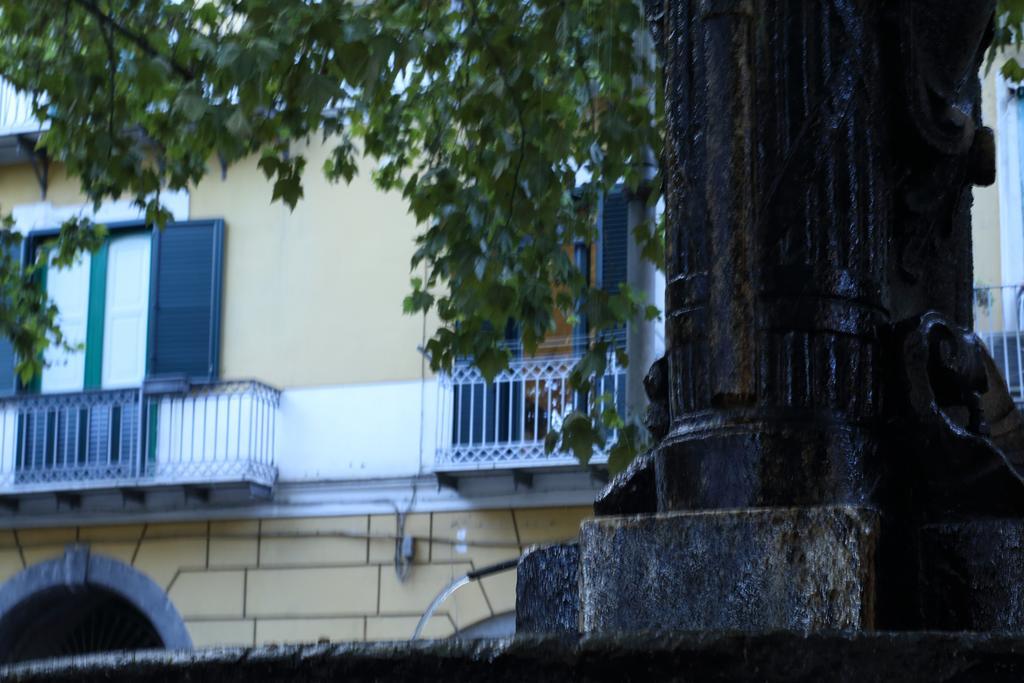 Piazza Alario Apartment Salerno Exterior photo